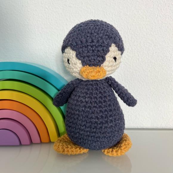 Penguin Crochet Kit - Hoooked