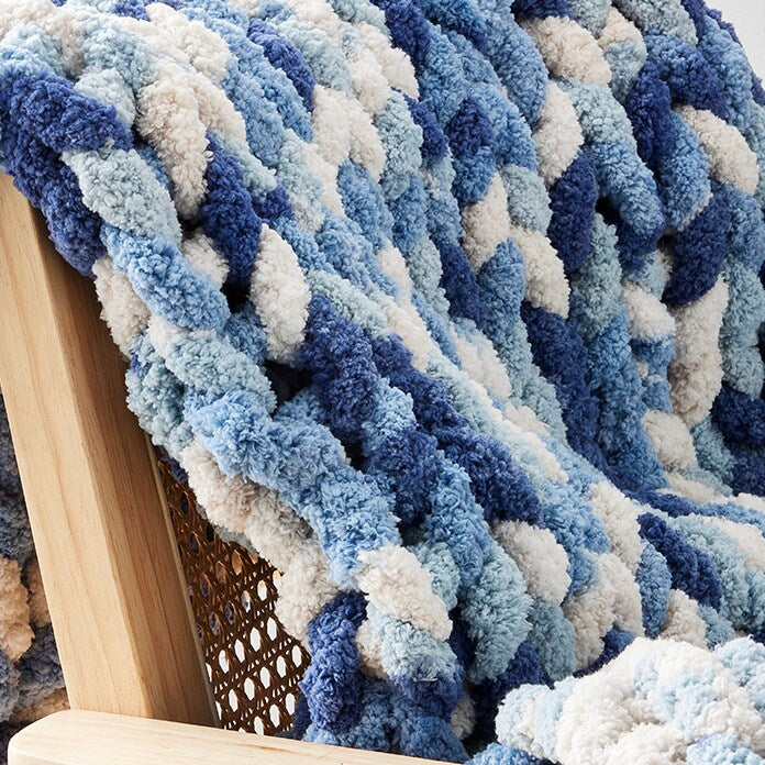 Chunky Knit Blanket Class - October 25th, 9am-12pm