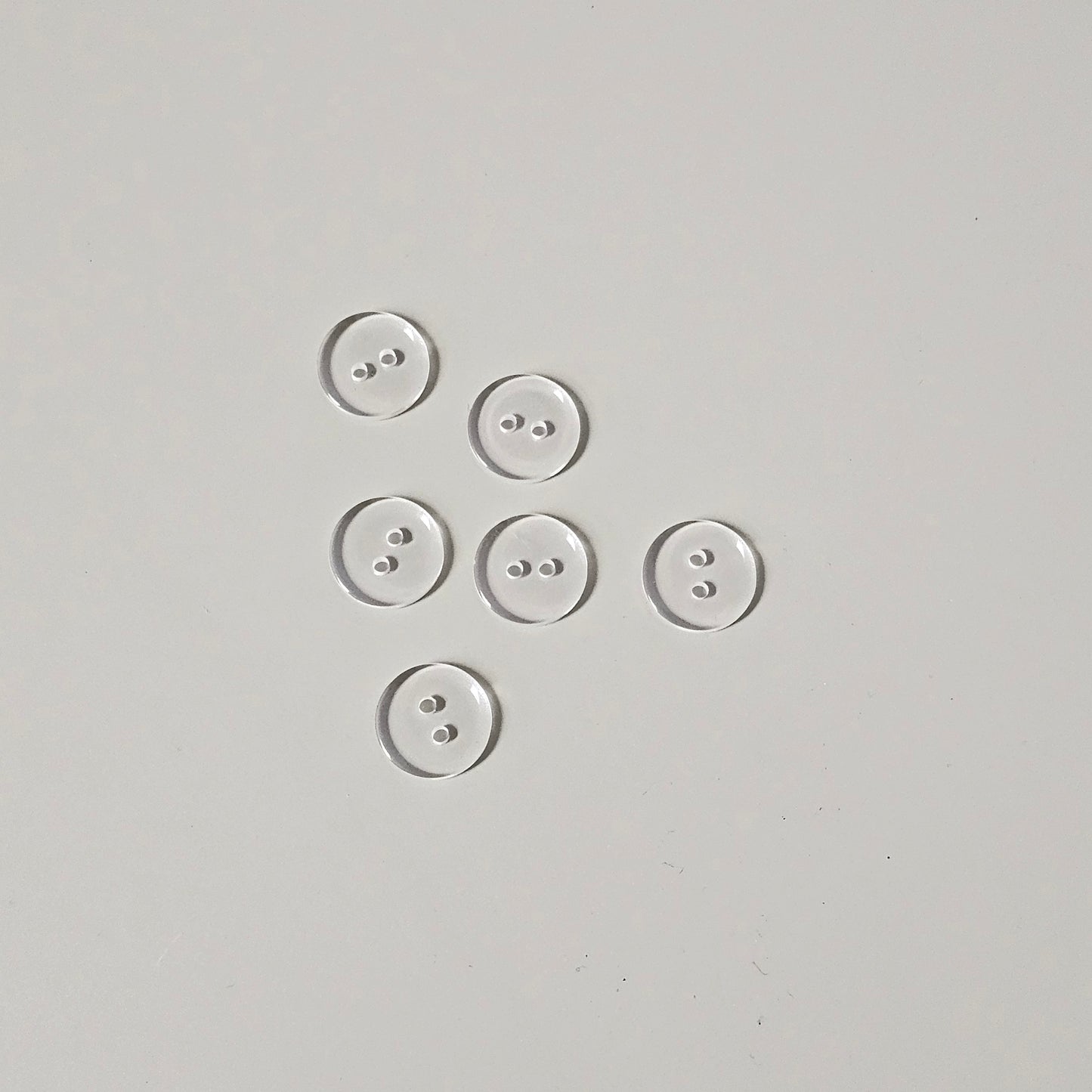 6 Pack: 15mm (5/8'') Clear Transparent Resin Buttons