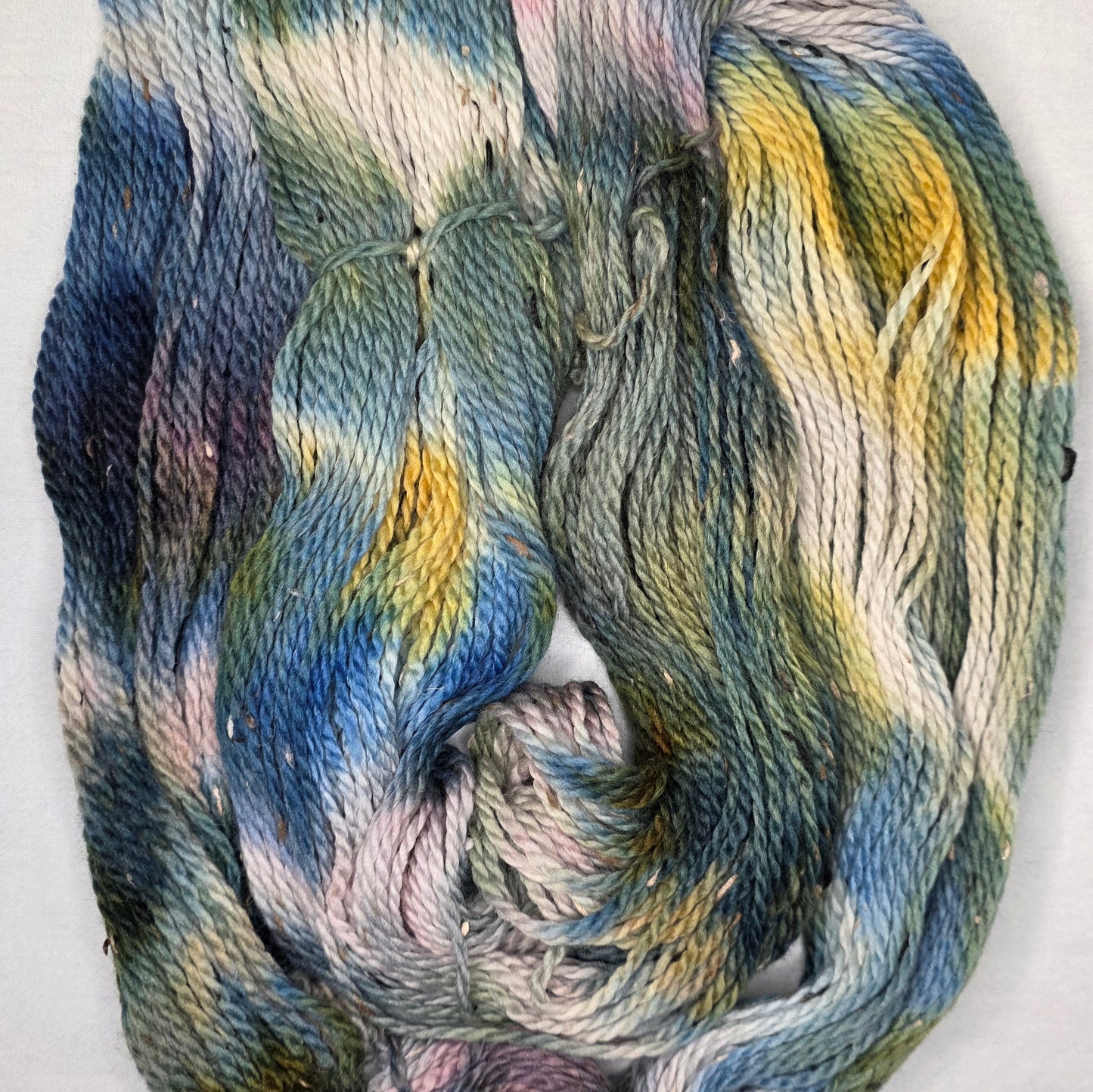 Hand-Dyed Worsted Weight Tweed - Monet’s Garden - Soul Sisters Fibers