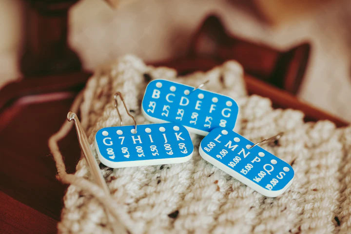 Hook/ Needle Minder Set