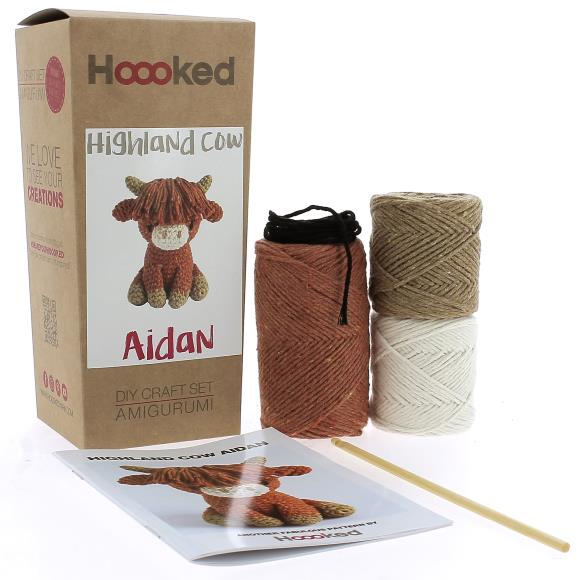 Highland Cow Crochet Kit - Hoooked