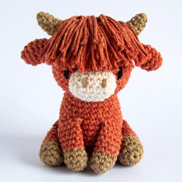 Highland Cow Crochet Kit - Hoooked