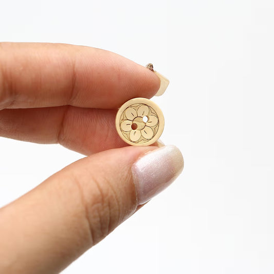 6 Pack: 12.5mm Engraved Coconut Shell Buttons