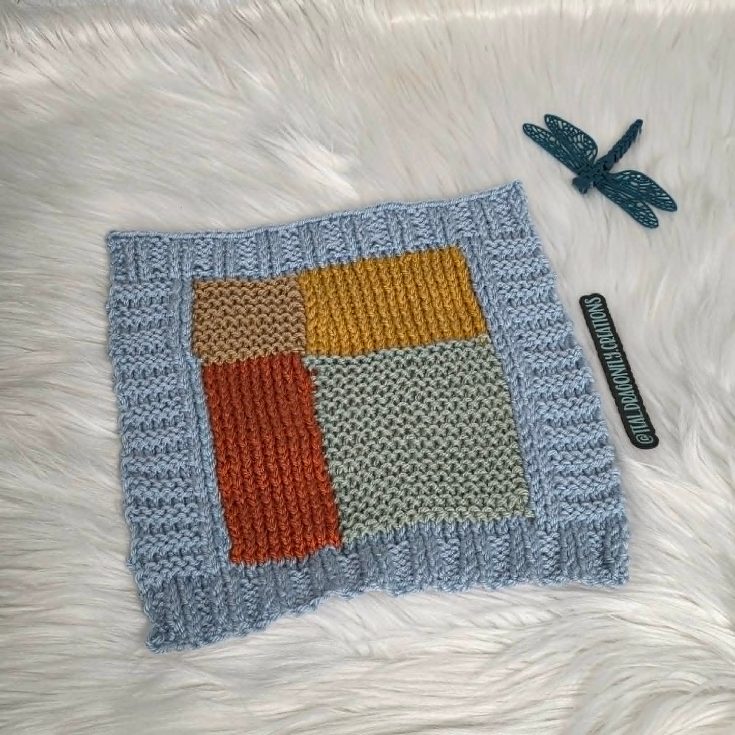 Montana Badlands Square - Knit