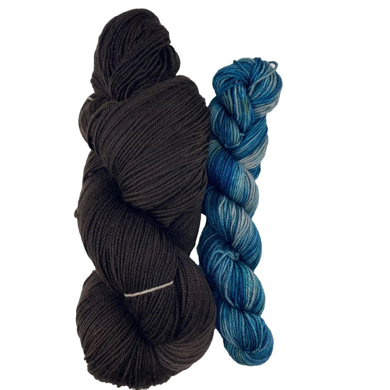 Hotsy Totsy Cowl Kit - Wonderland Yarns